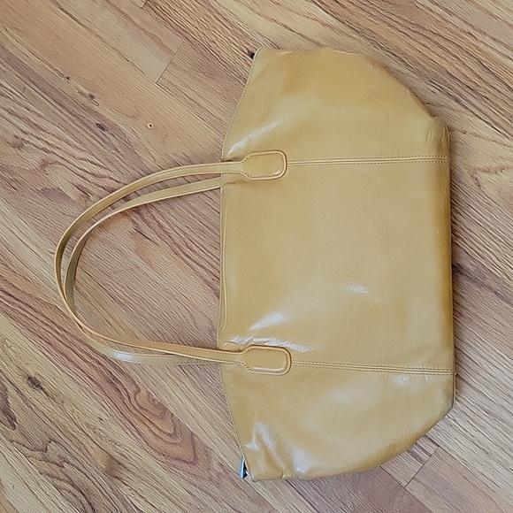HOBO Handbag - Picture 2 of 10